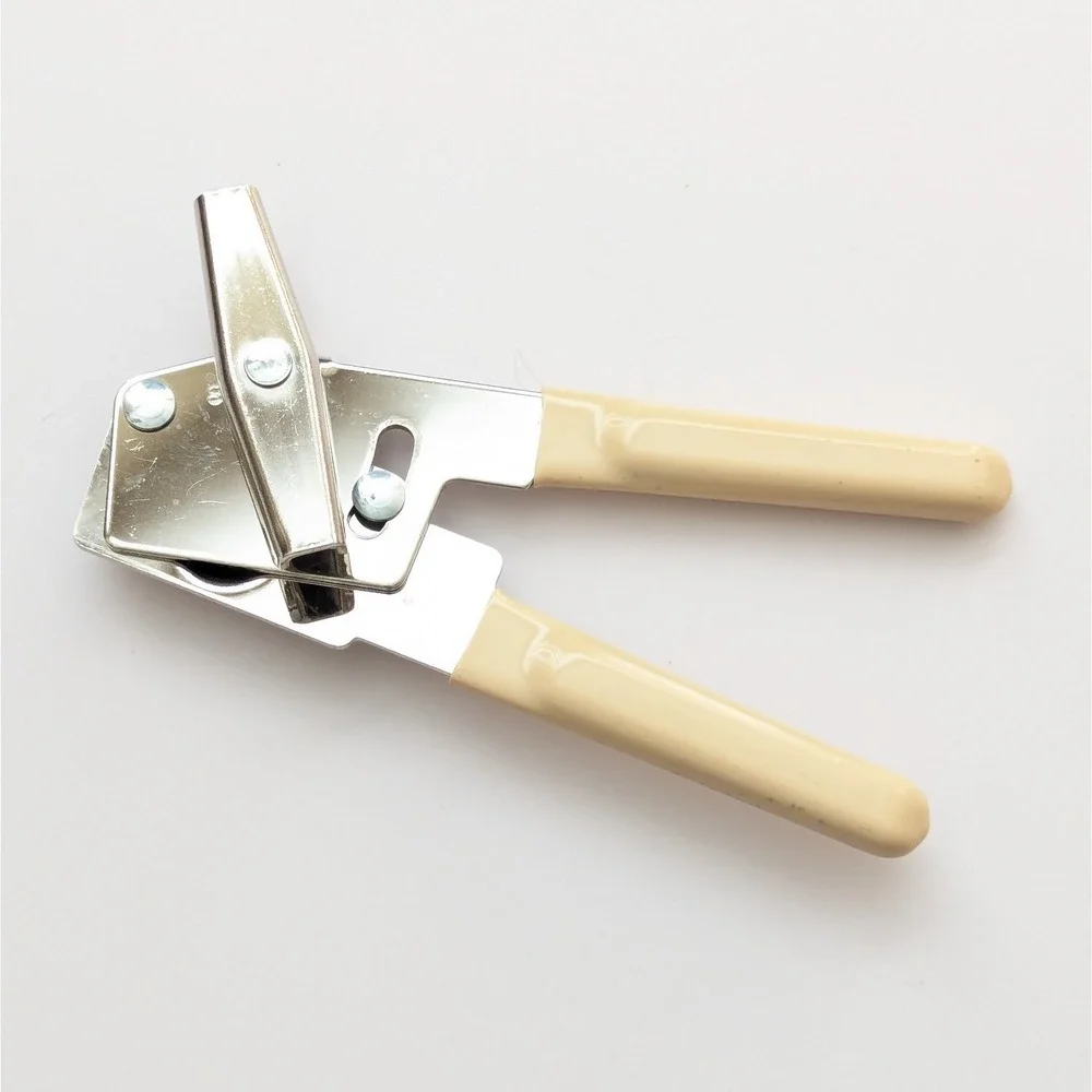 Vintage Swing Away Can Opener Cream Handle Grips Manual 6.5